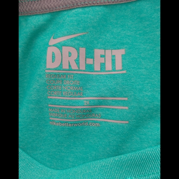 Nike Blue-Green Dri-Fit Tee - Picture 3 of 3